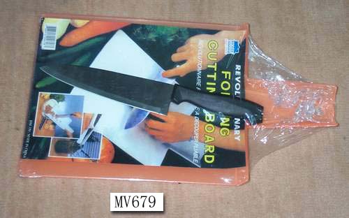 MV679 Cutting Board W/ Knife