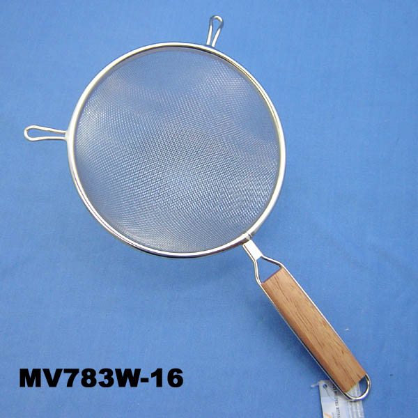 MV783W-16 16Cm Stainer S.S. W/ Wooden Handle