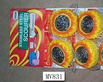 4Pcs S/S Scourer W/Sponge In Pvc Bag W/Hang Card