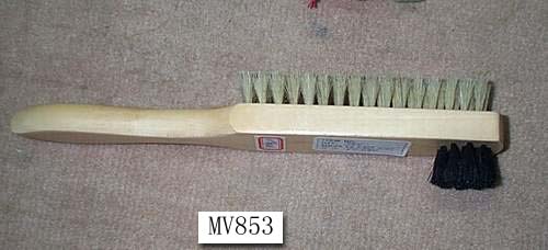 MV853 Wooden Hanle Shoe Brush