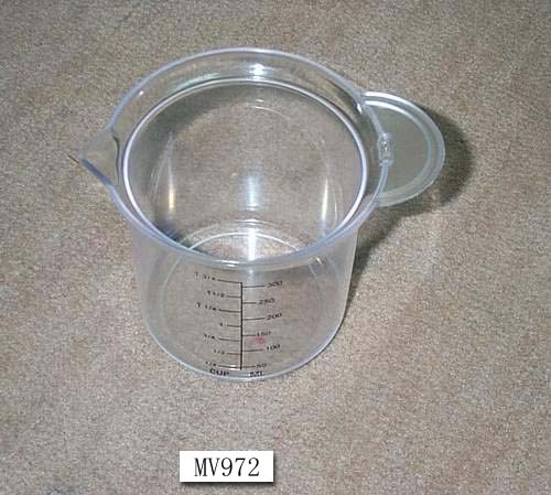 MV972 300Ml Plastic Measurer