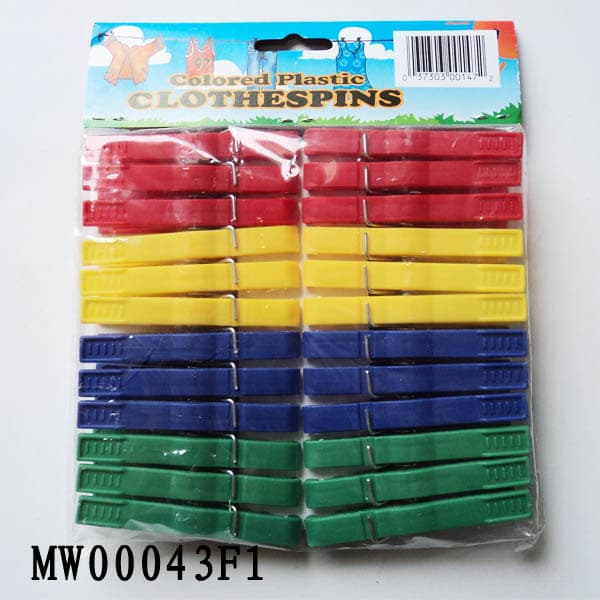 24Pcs Plastic Clothes Pegs W/Pe Shrink