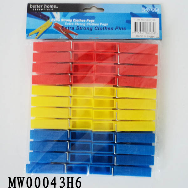 24Pcs Plastic Clothes Pegs W/Pe Shrink