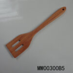 12.5"Bamboo Leakage Shovel