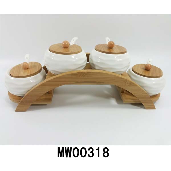 MW00318 4Pcs Cruet + Stand