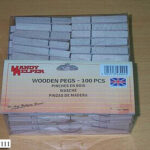 100Pcs Wooden Clothes Pegs In Pvc Box