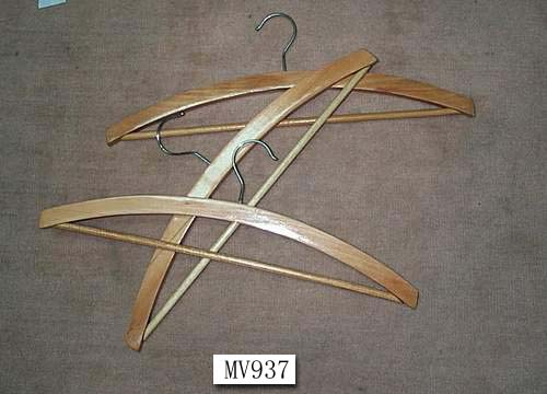 MW140 Wooden Clothes Hanger