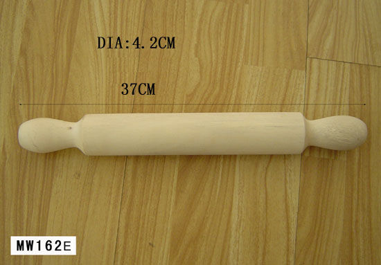 MW162E 14.5“ Wooden Rolling Pin Shring Packing