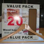 20Pcs Wooden Hanger In Box